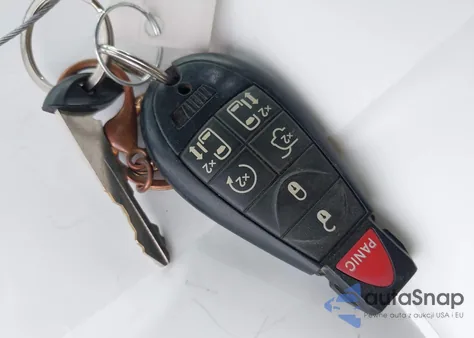 2015 Chrysler Town & Country Touring-L from USA, damaged, VIN 2C4RC1CG6FR628995